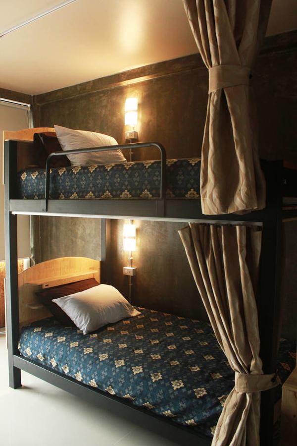 Club76 Bunk Bed. (Adults Only) Hotel Chiang Mai Exterior foto